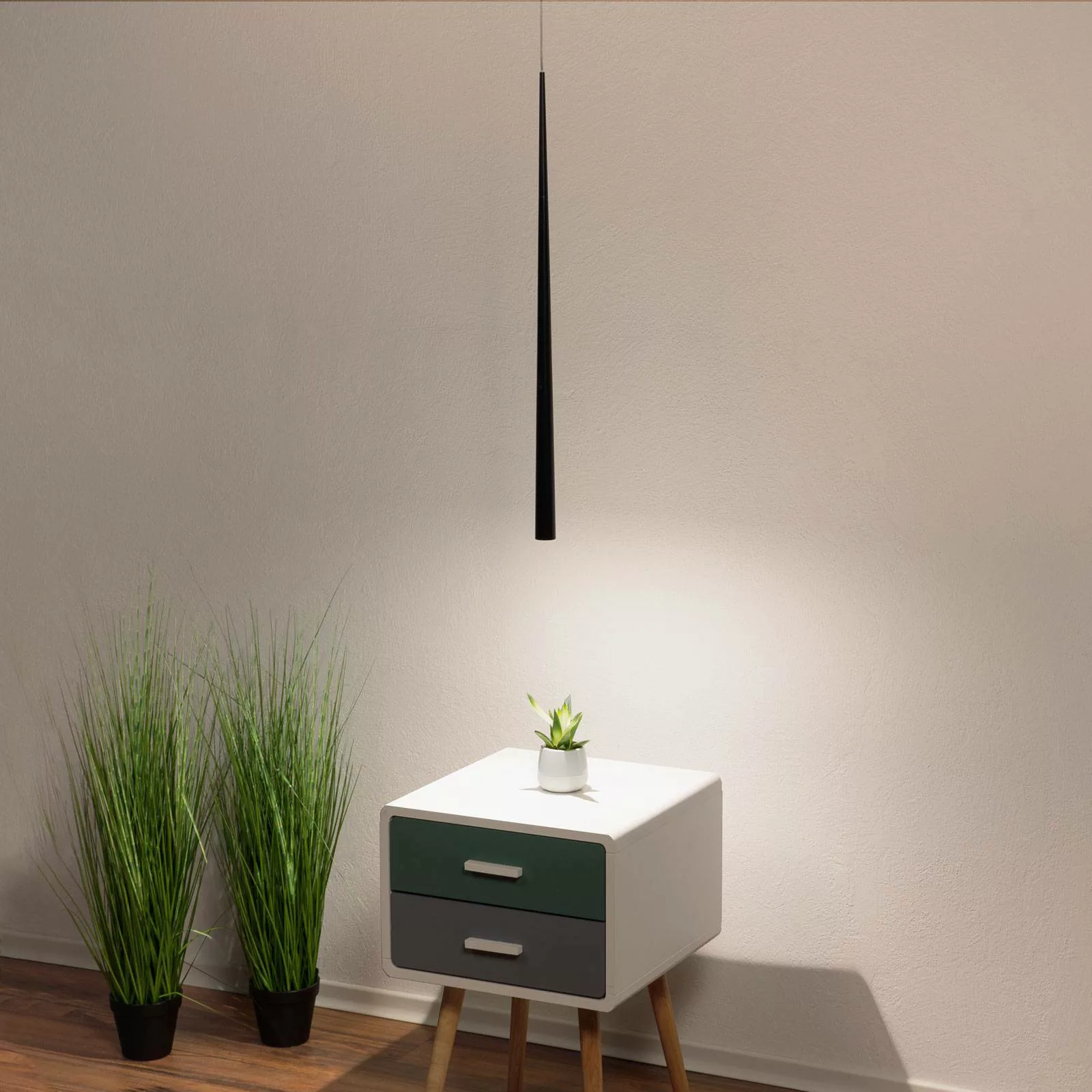 Bendis - schlanke LED-Pendellampe in Schwarz günstig online kaufen