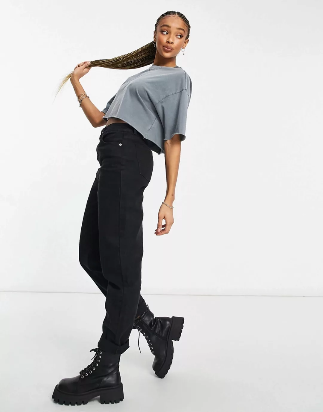 ASOS DESIGN – Original – Schwarze Mom-Jeans mit hohem Bund günstig online kaufen