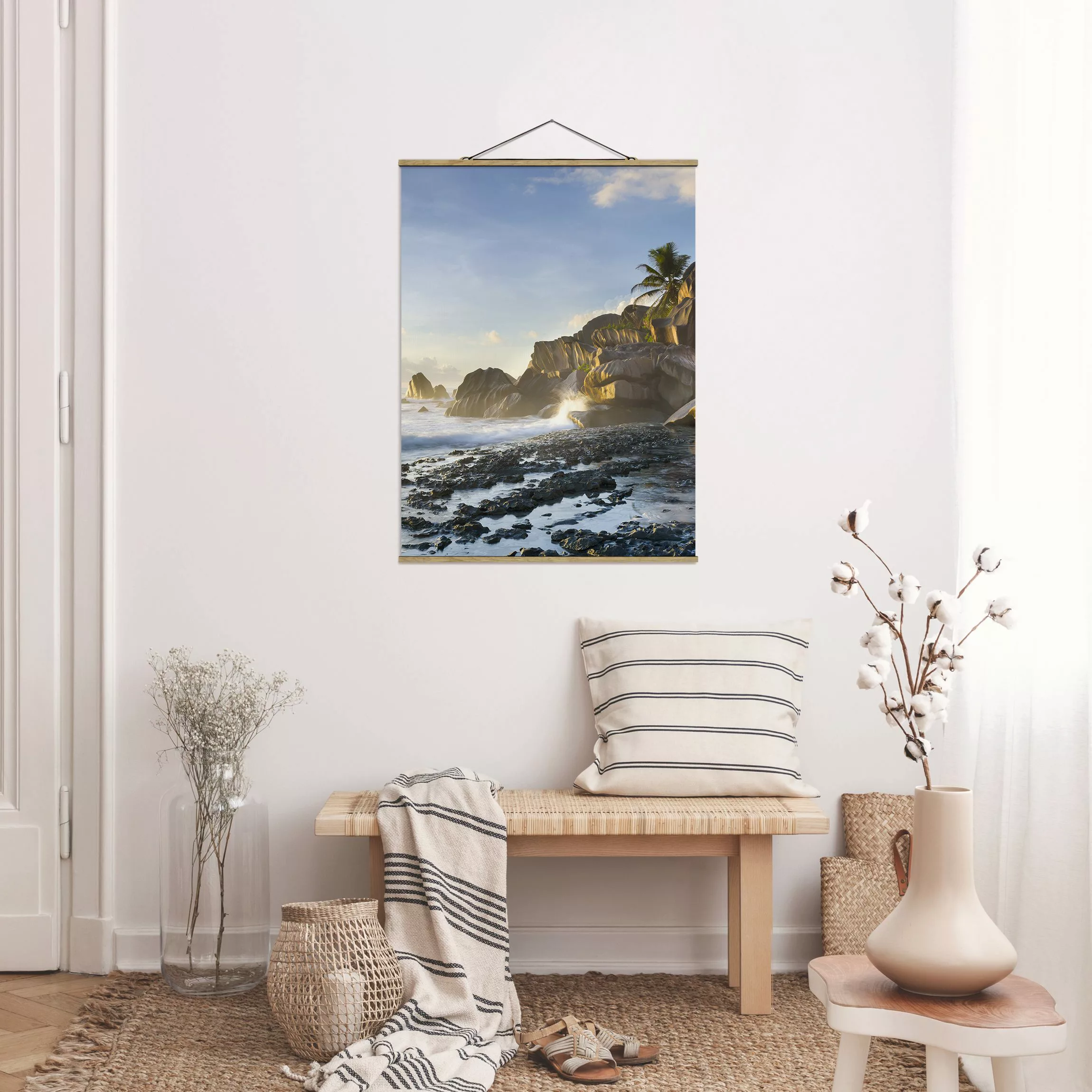 Stoffbild Strand mit Posterleisten - Hochformat Sonnenuntergang im Inselpar günstig online kaufen