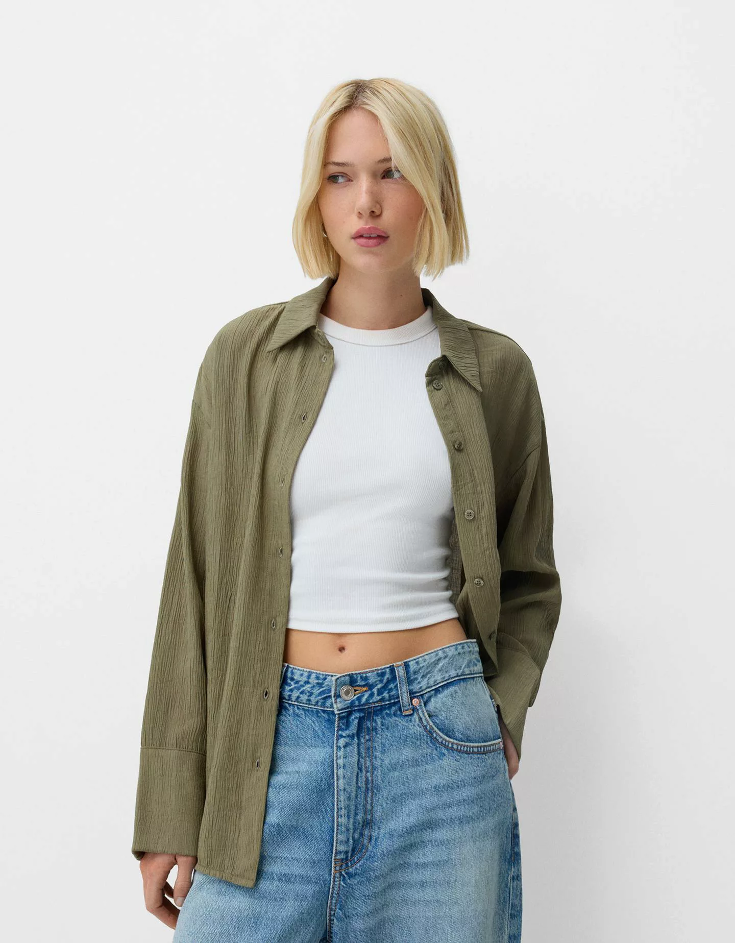 Bershka Gesmoktes Oversize-Hemd Damen S Khaki günstig online kaufen