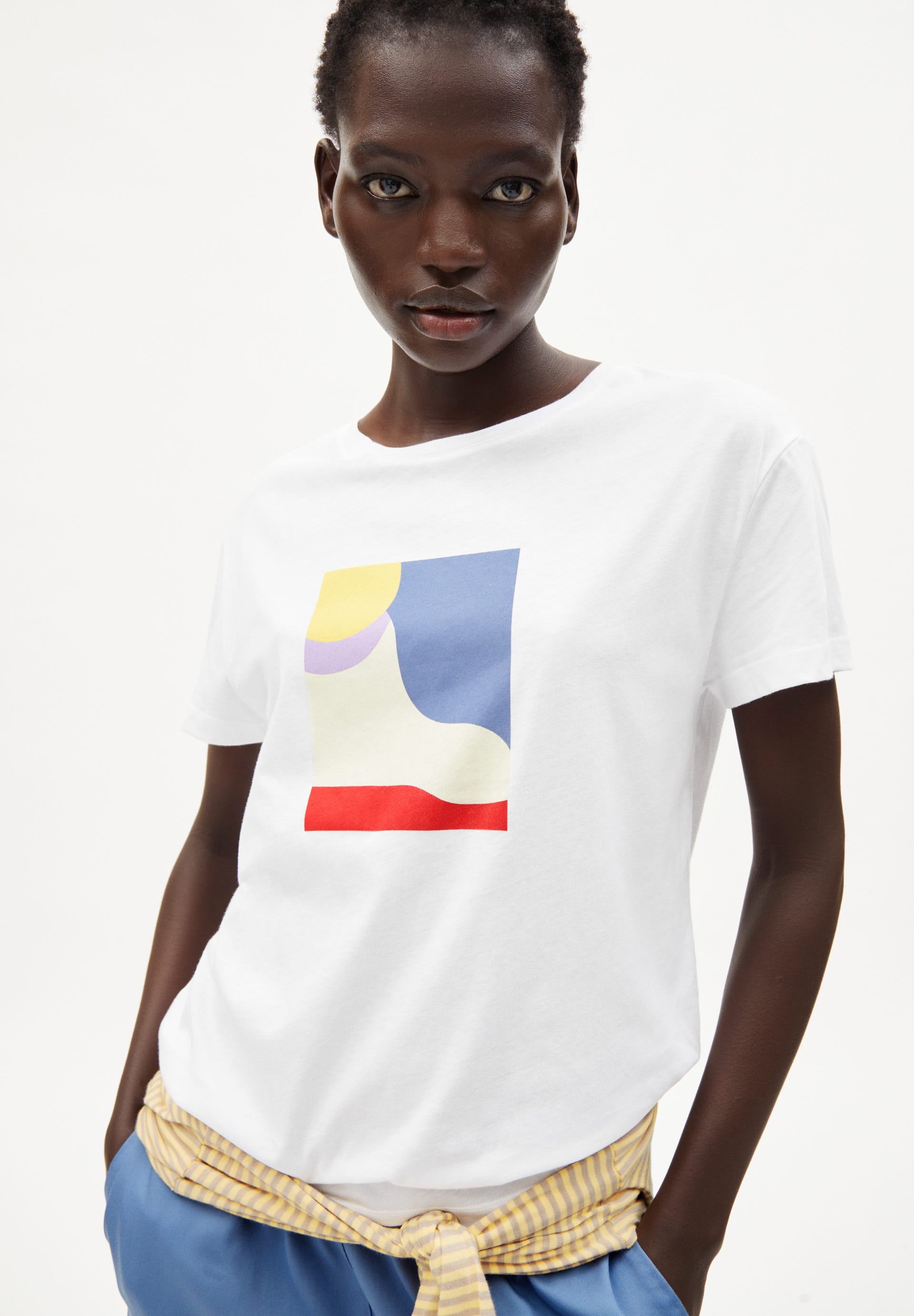 T-Shirt NELAA SUNSHINE in white von ARMEDANGELS günstig online kaufen