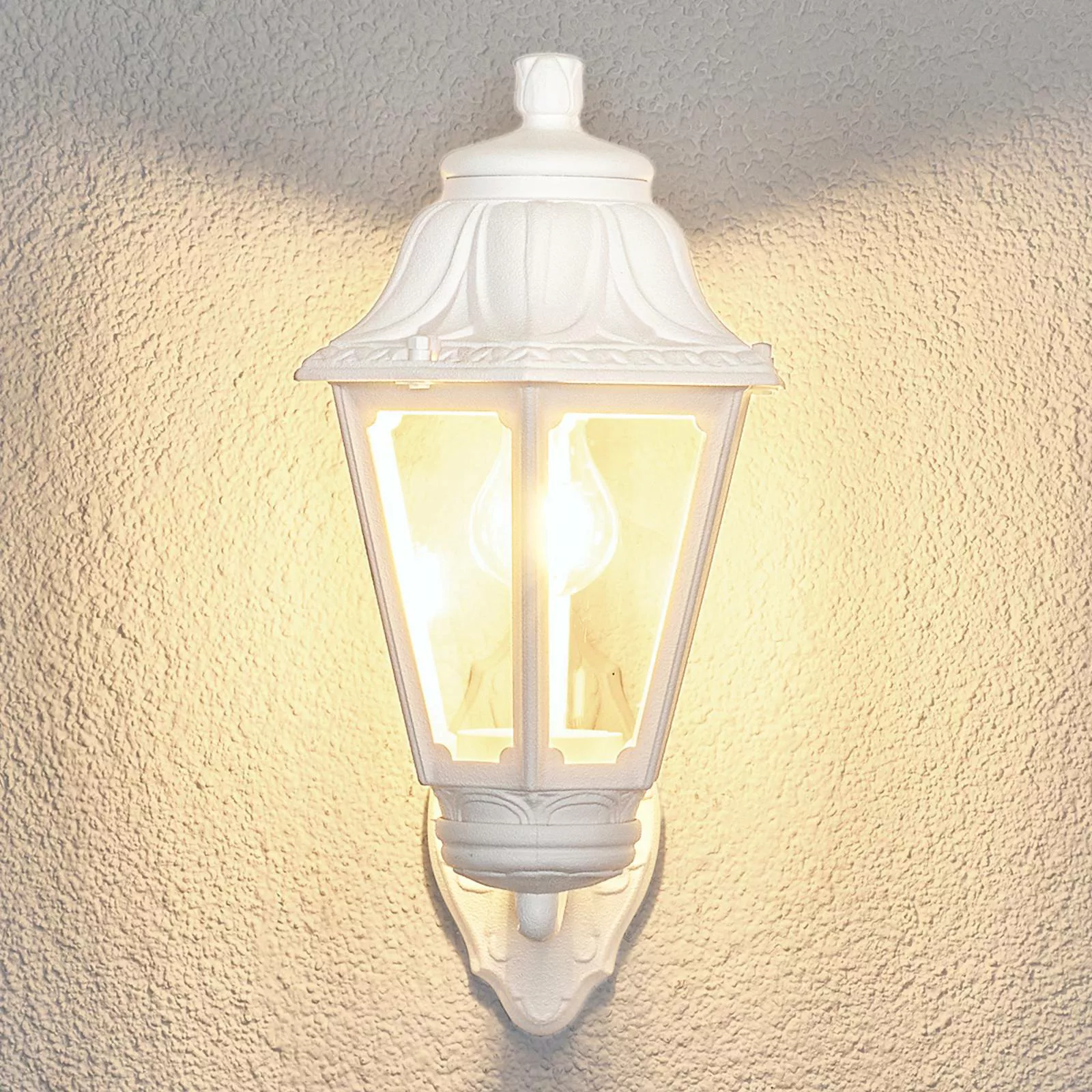 LED-Außenwandlampe Bisso Anna E27 weiß günstig online kaufen