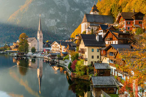 Papermoon Fototapete »HALLSATT-ALPEN DORF SALZKAMMERGUT SEE SALZ« günstig online kaufen