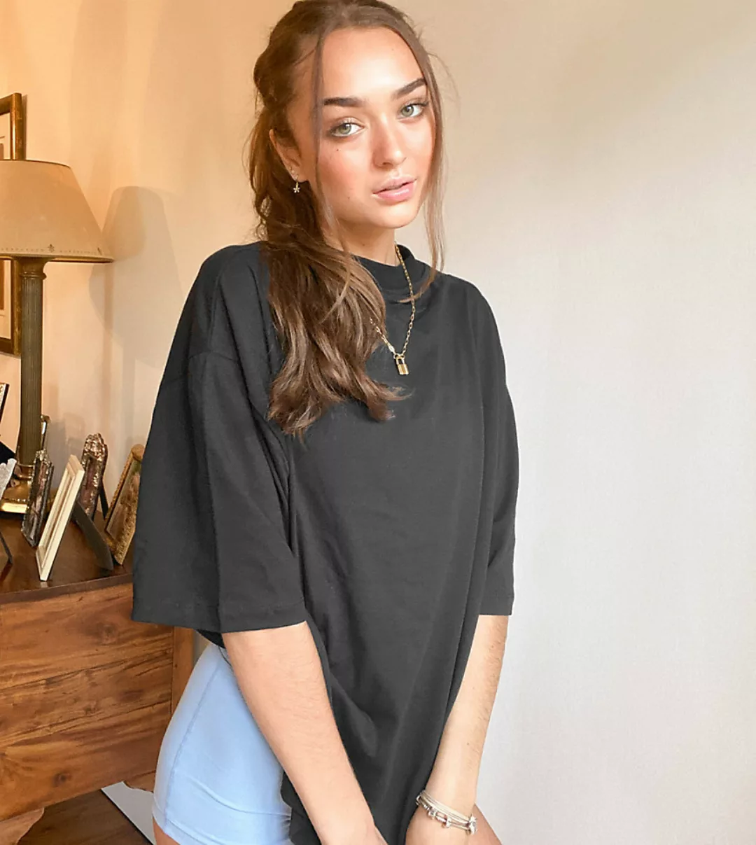 ASOS 4505 – Petite – Oversize-T-Shirt aus Baumwolle mit Symbol-Schwarz günstig online kaufen