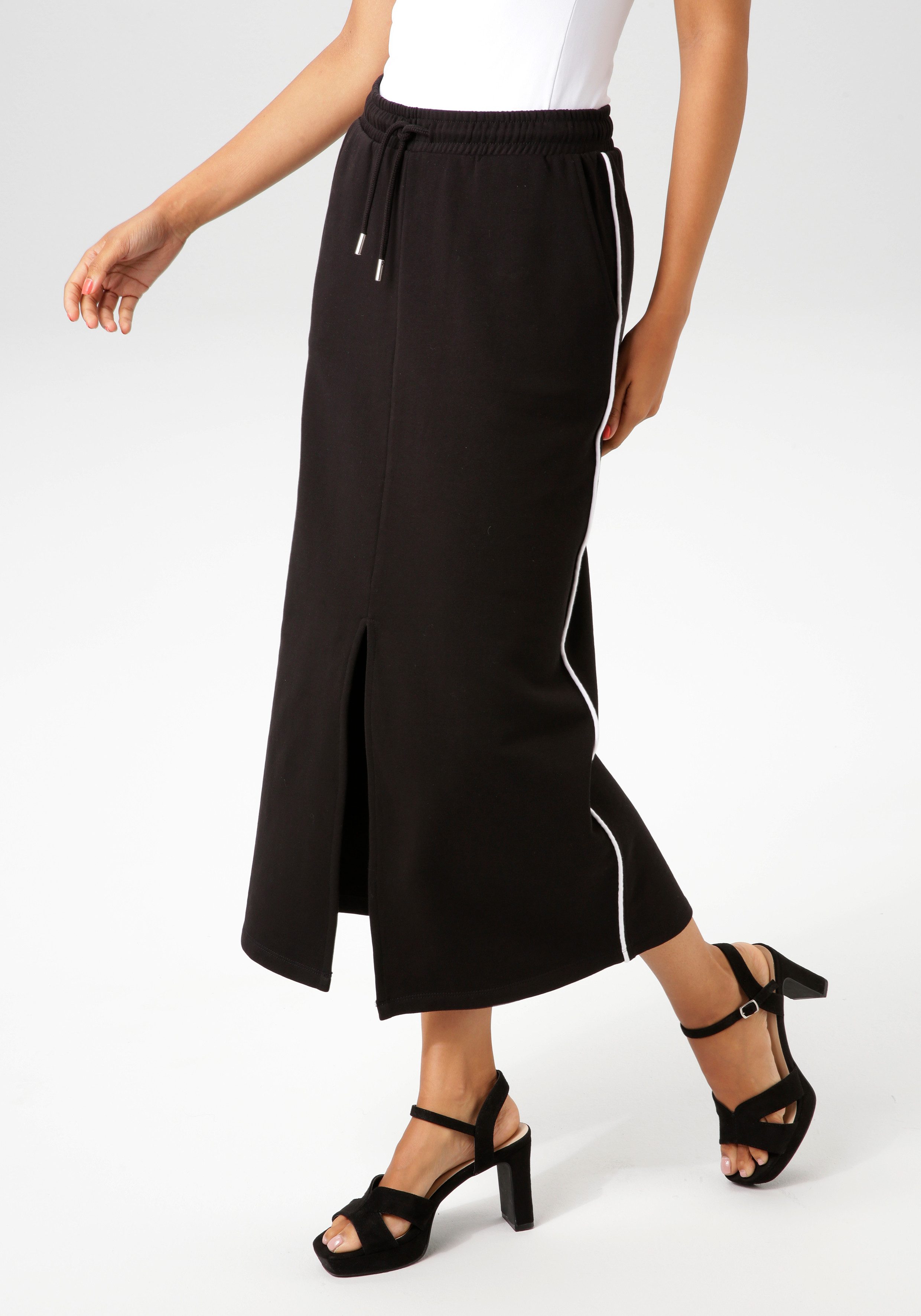 Aniston CASUAL Maxirock mit kontrastfarbigen Piping günstig online kaufen