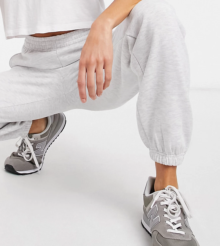 New Look Tall – Jogginghose mit Bündchen in Mittelgrau günstig online kaufen