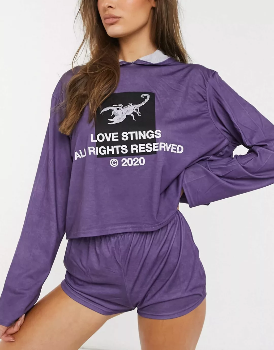 Adolescent Clothing – Love Stings – Lounge-Kapuzenpullover in Lila günstig online kaufen