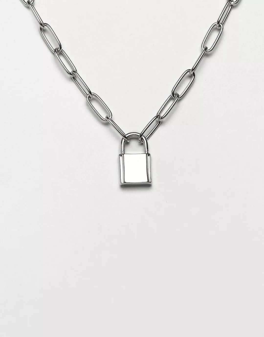 ASOS DESIGN – Halskette mit Gliederkettendetail und Vorhängeschloss, in Sil günstig online kaufen