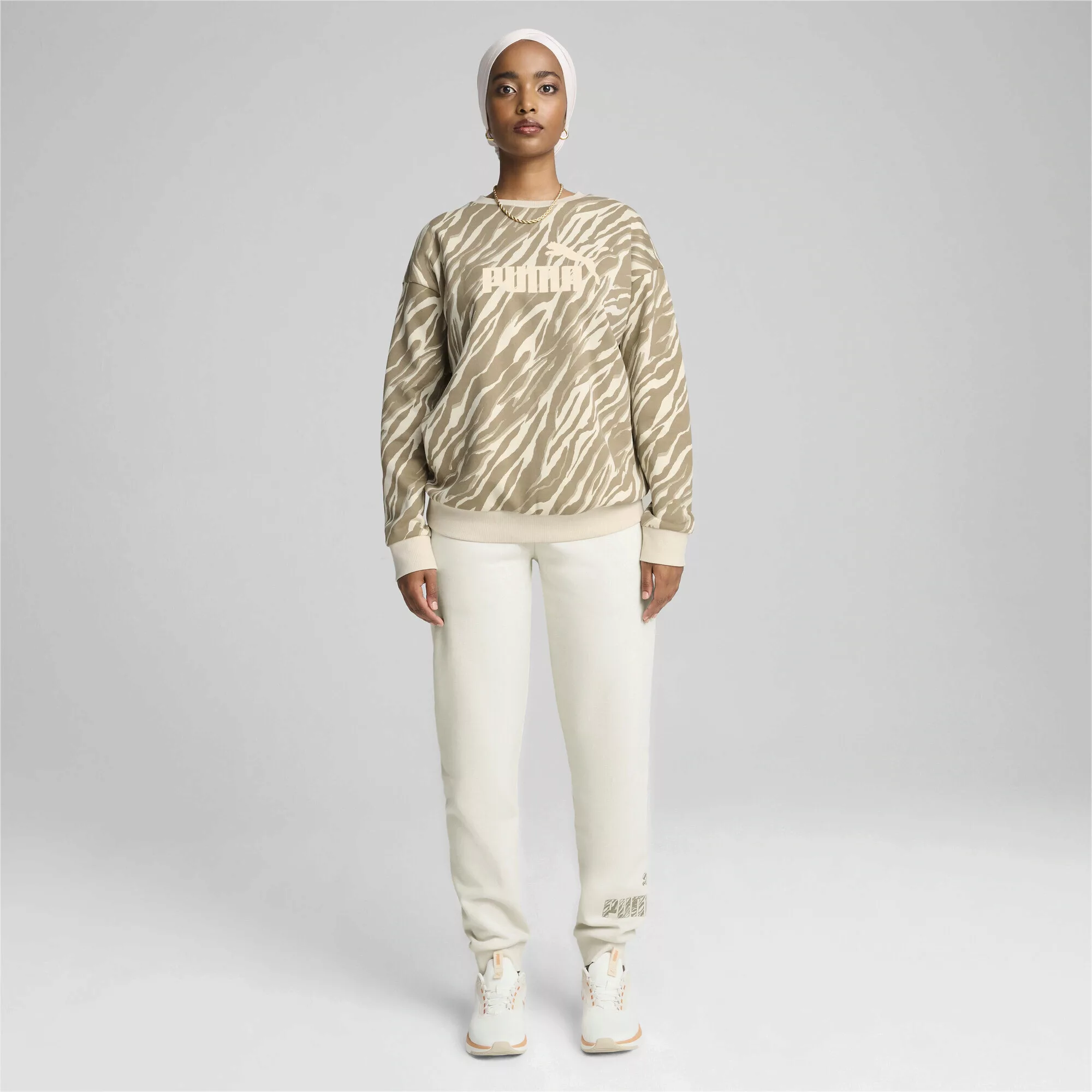 PUMA Sweatshirt "ESS+ ANIMAL Graphic Rundhalsshirt Damen" günstig online kaufen