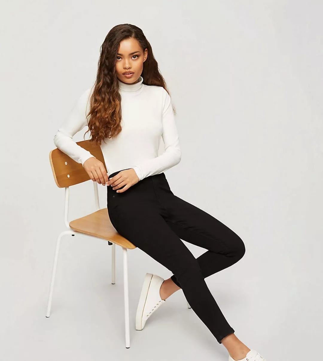 Miss Selfridge Petite – Enge Jeans in Schwarz günstig online kaufen