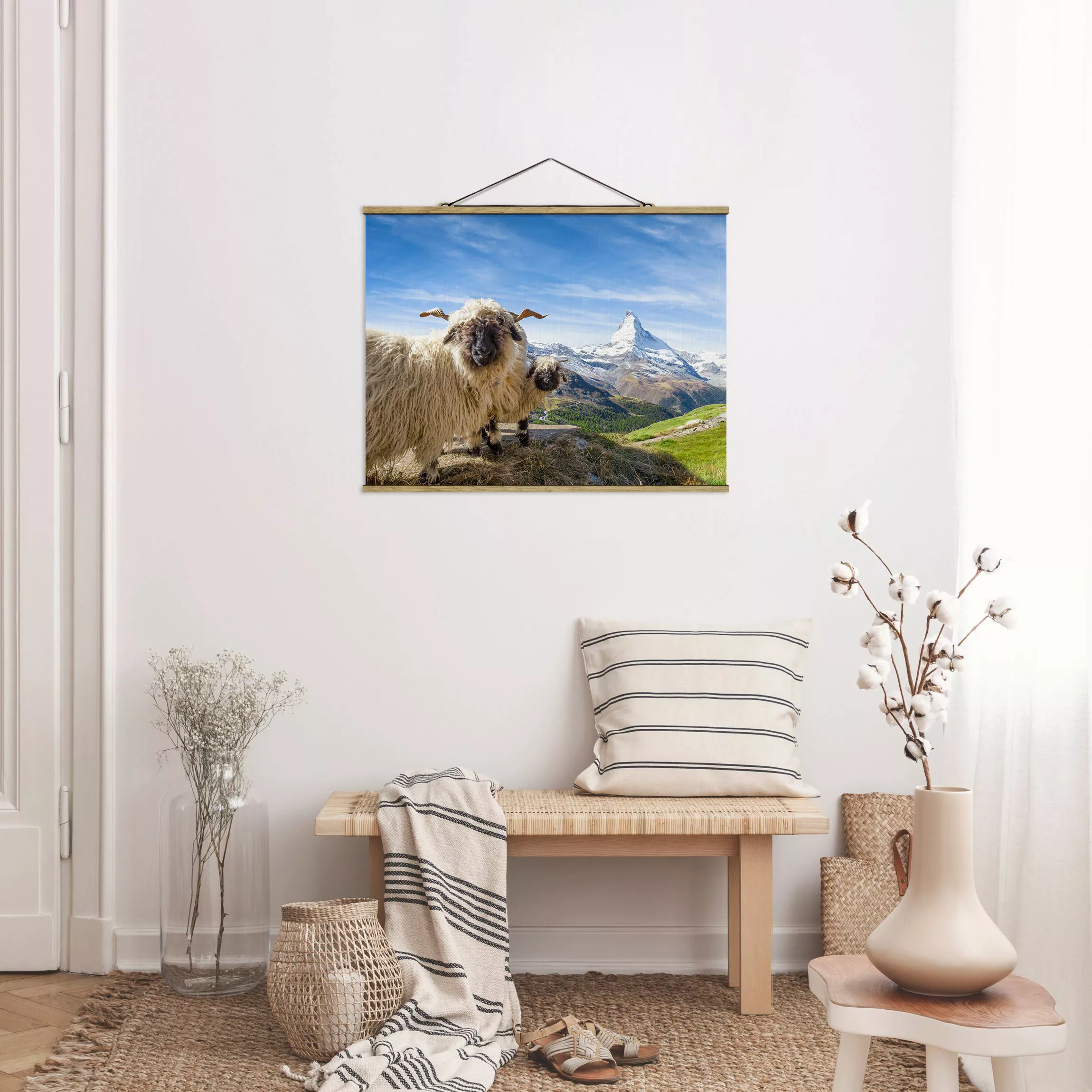 Stoffbild mit Posterleisten Schwarznasenschafe von Zermatt günstig online kaufen