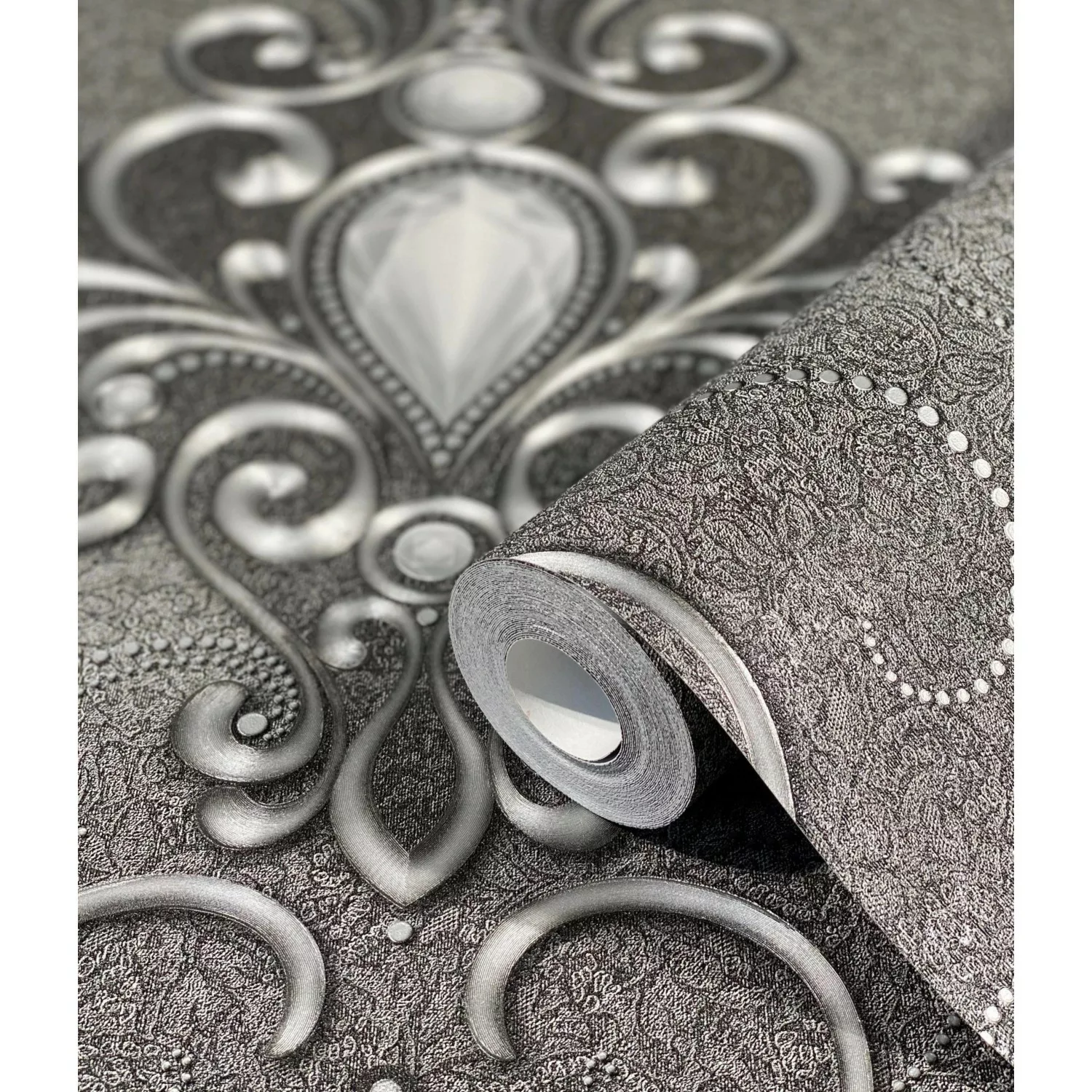 Glööckler Vliestapete Imperial Florale Ornamente Schwarz günstig online kaufen