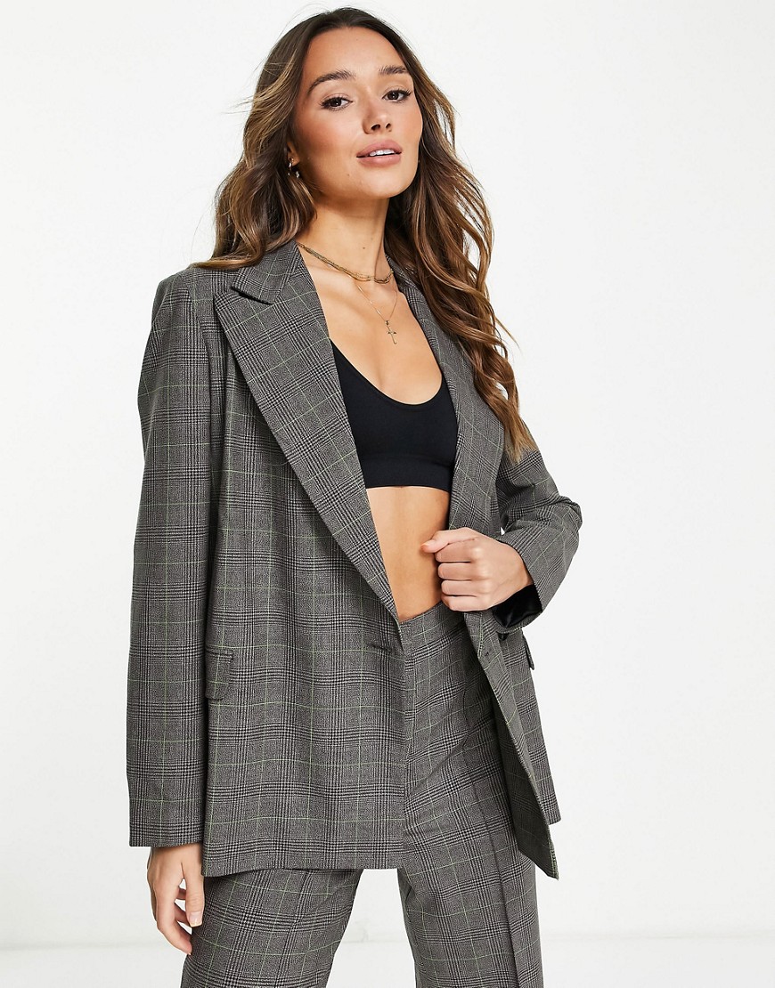 Topshop – Zweireihiger karierter Blazer im Wickeldesign, in Braun günstig online kaufen