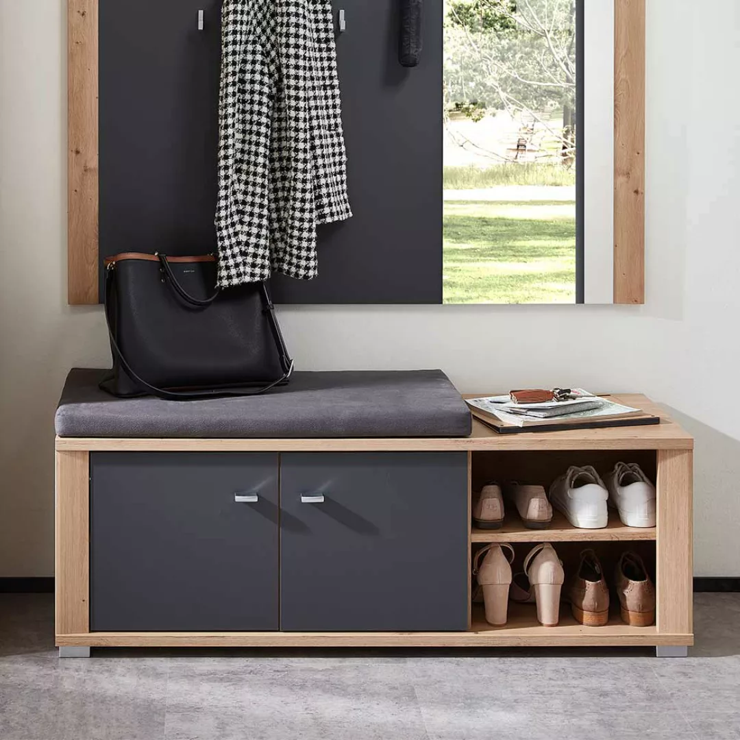 Garderoben Sitzbank in modernem Design einer Polsterauflage günstig online kaufen