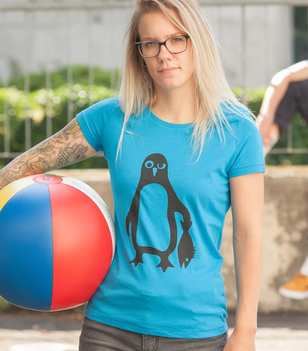 Pinguin Paul - Frauen Fair Wear Shirt - Blau günstig online kaufen
