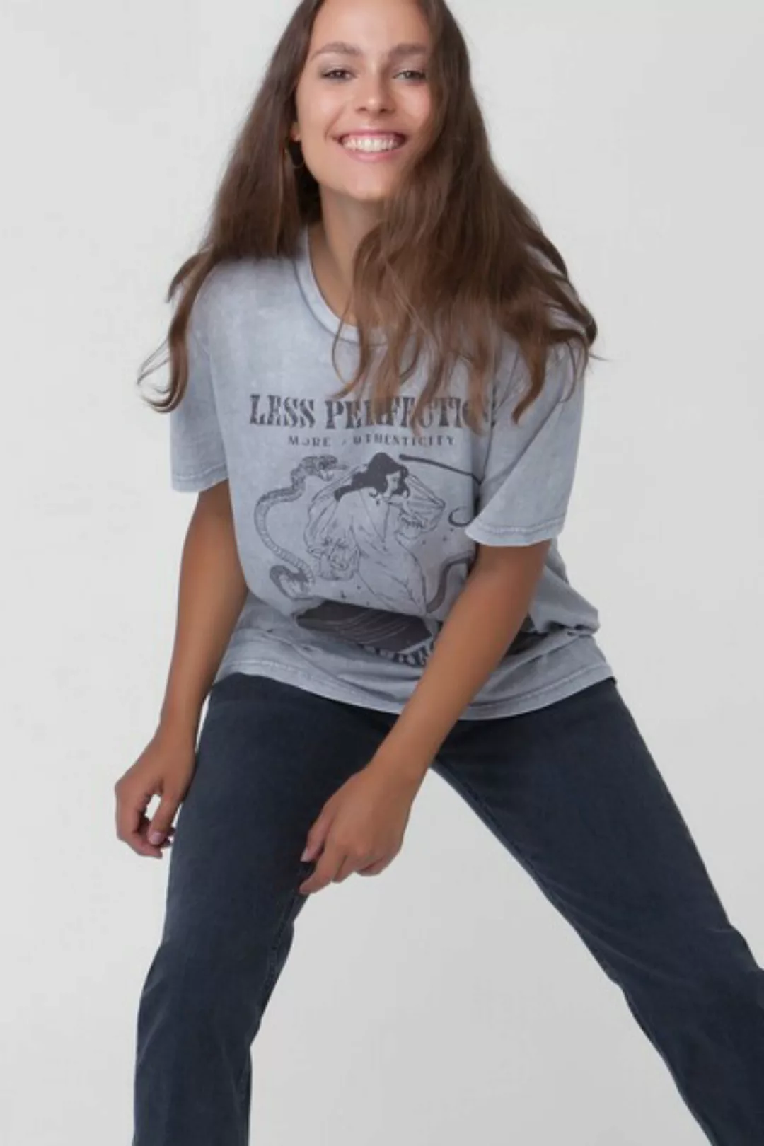 Biofair- Ausgewaschener Vintagelook- Shirt Im Jugendstil günstig online kaufen