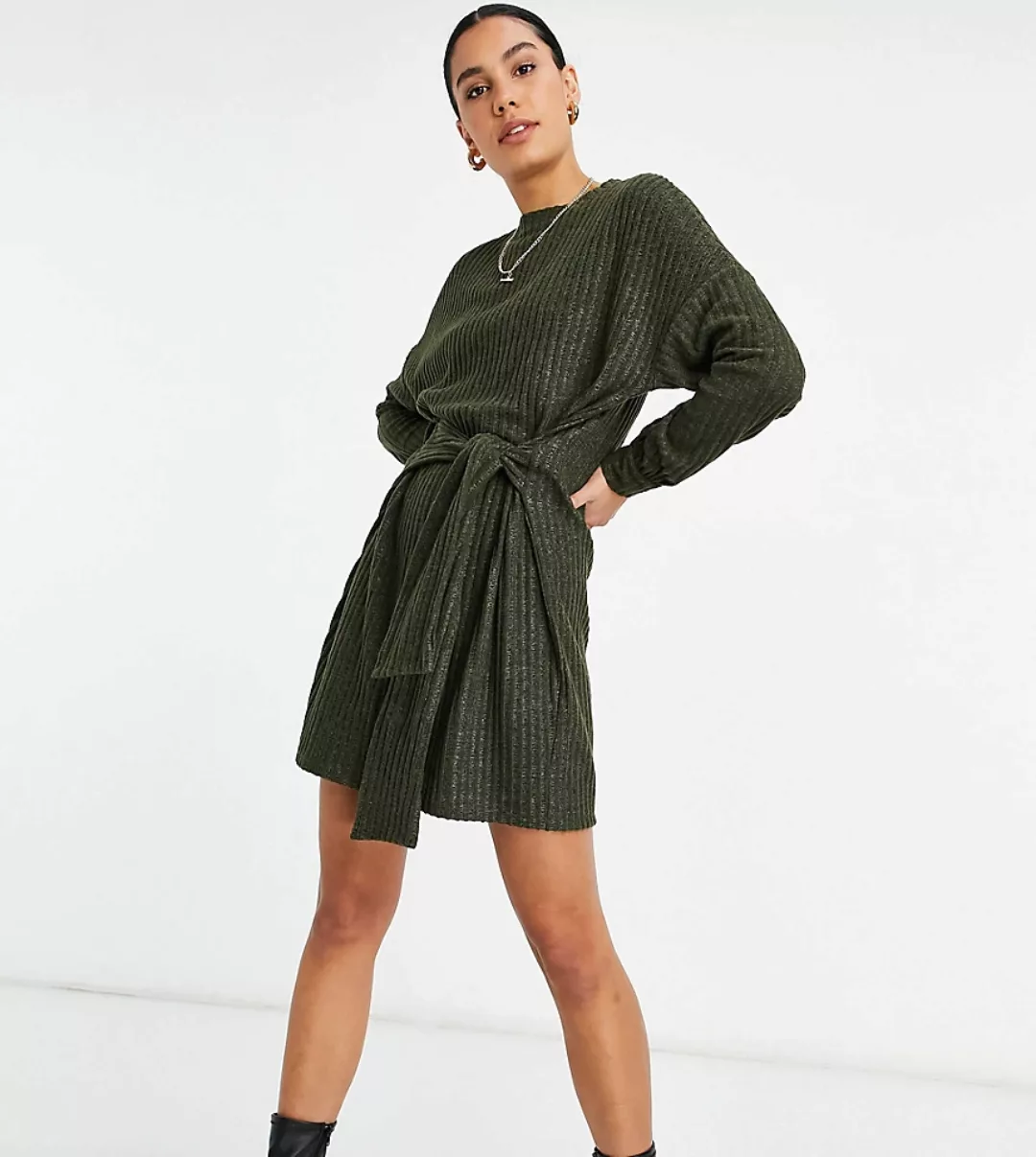 ASOS DESIGN Tall – Minikleid aus gebürstetem Rippstrick mit geschnürter Tai günstig online kaufen