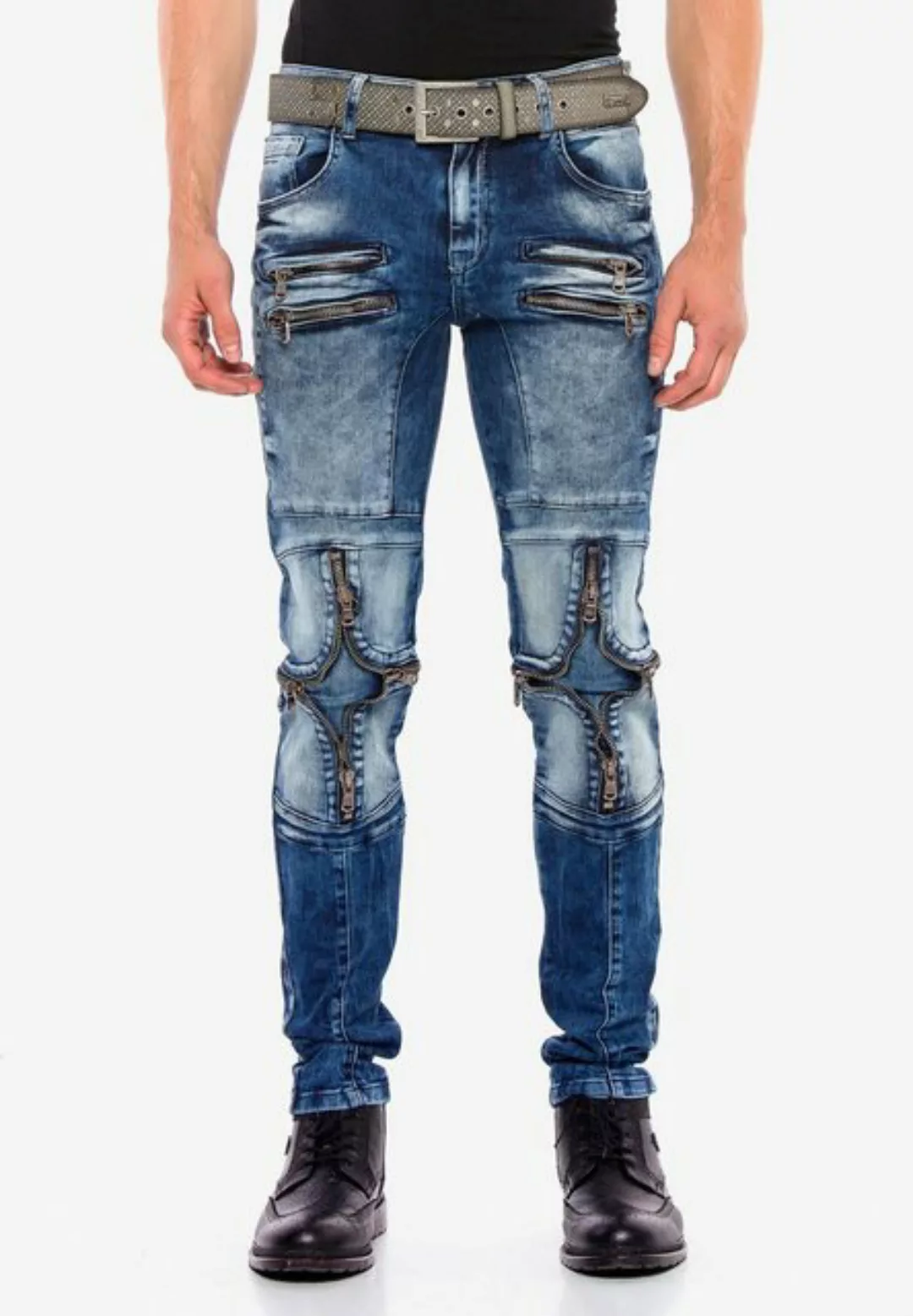 Cipo & Baxx Bequeme Jeans mit modischen Details in Straight Fit günstig online kaufen