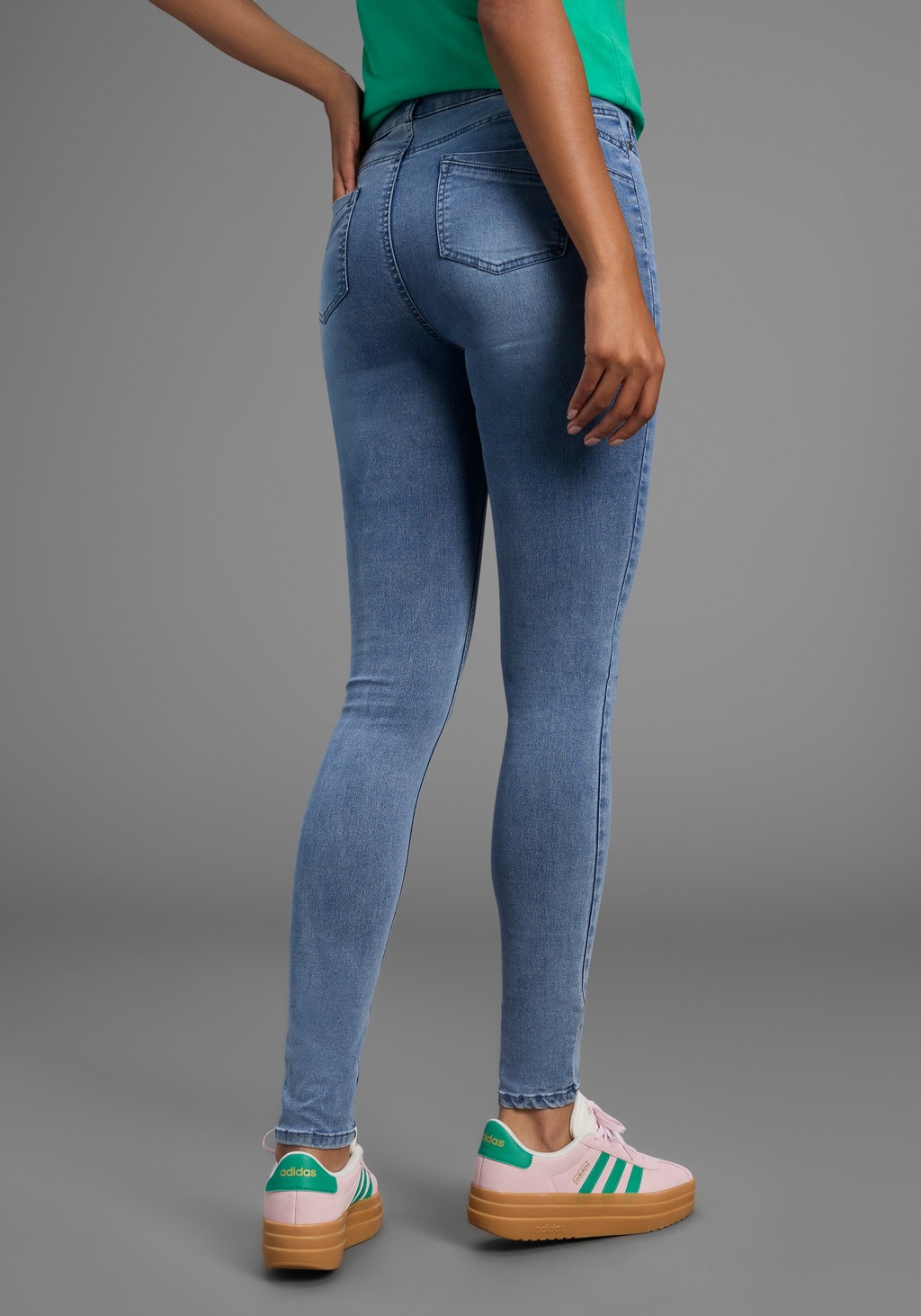 Arizona Skinny-fit-Jeans "Ultra Stretch", skinny-fit, betonte Taille, shapi günstig online kaufen