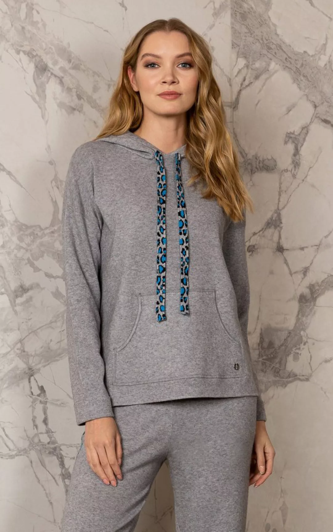 Passioni Kapuzenpullover in Grau mit blauen Leoparden-Bändern günstig online kaufen