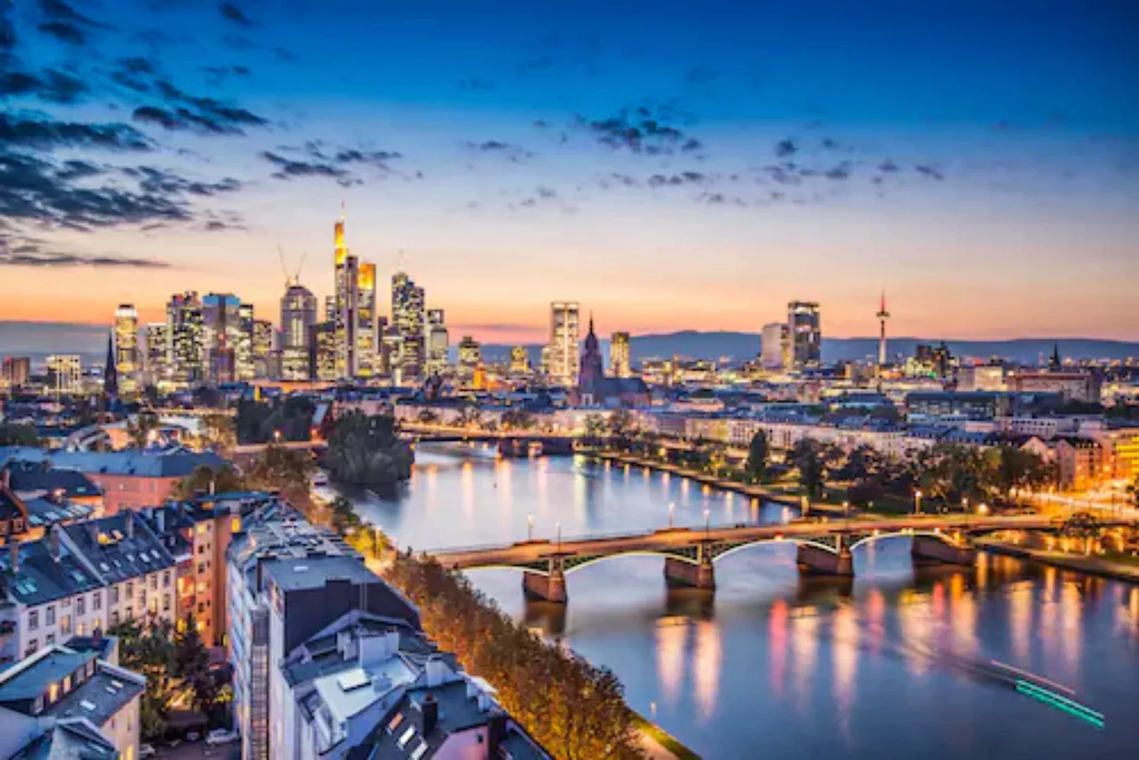 Papermoon Fototapete »FRANKFURT-STADT FLUSS MAIN SKYLINE BRÜCKEN GEBIRGE« günstig online kaufen