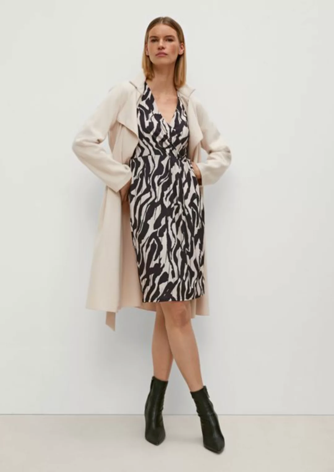 Comma Minikleid Kleid mit Raffung Raffung günstig online kaufen