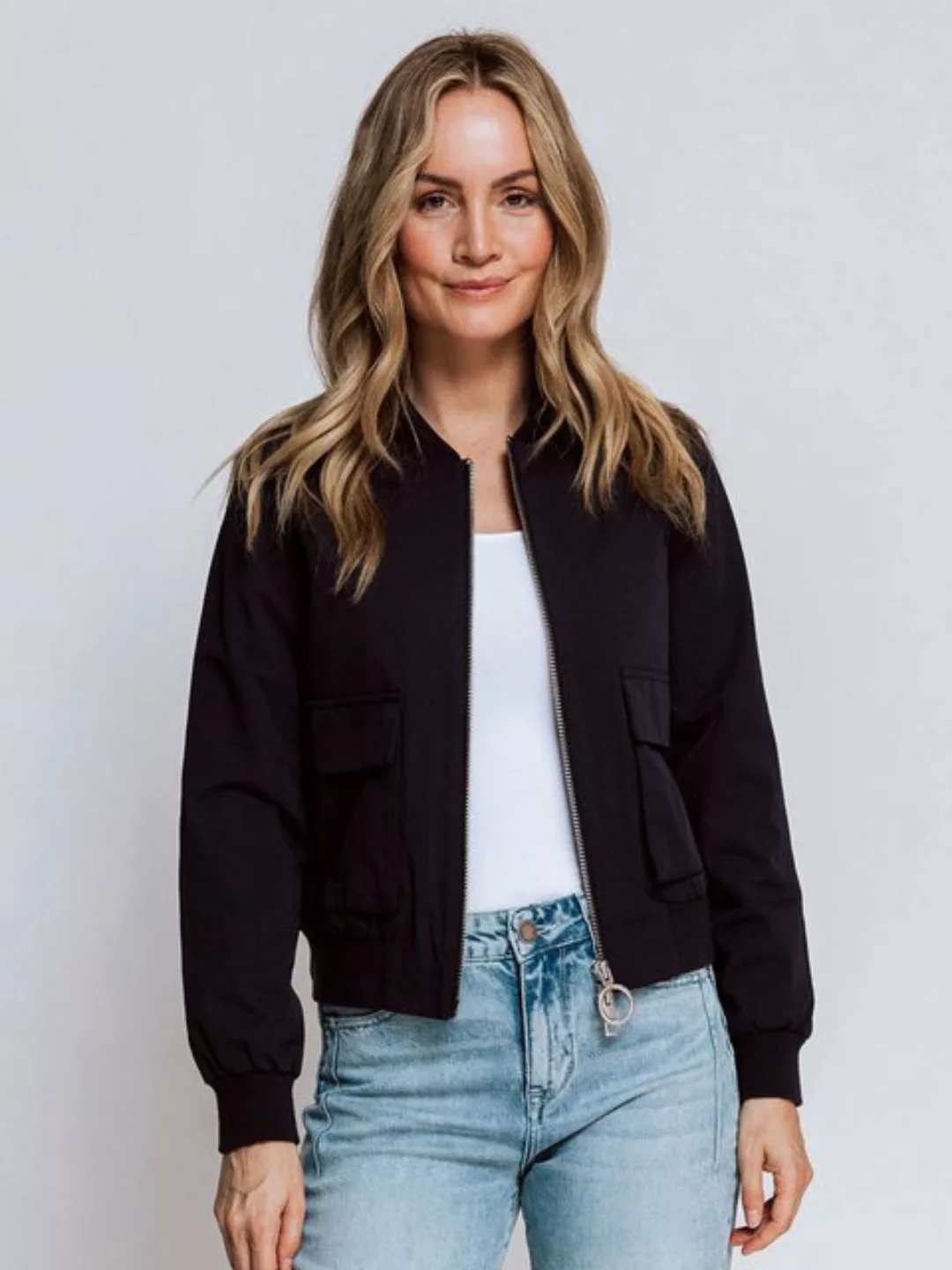 Zhrill Jeansjacke Blouson JULIE Blau (0-St) angenehmer Tragekomfort günstig online kaufen