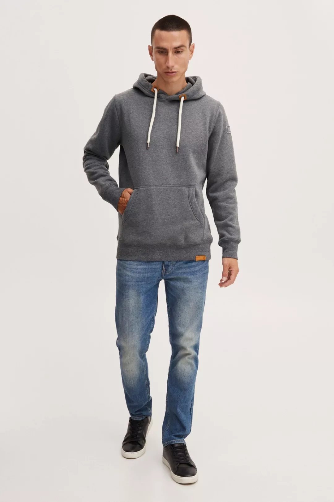 !Solid Hoodie SDTripHood Kapuzensweatshirt mit Kängurutasche günstig online kaufen