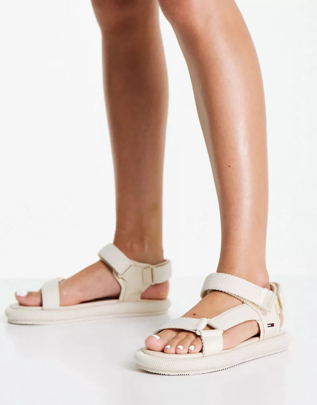 Tommy Jeans – Sandalen in Creme mit Fesselriemen-Weiß günstig online kaufen