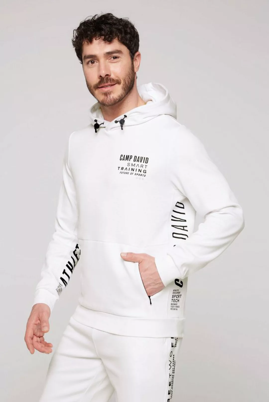 CAMP DAVID Kapuzensweatshirt mit kontrastreichen Prints günstig online kaufen