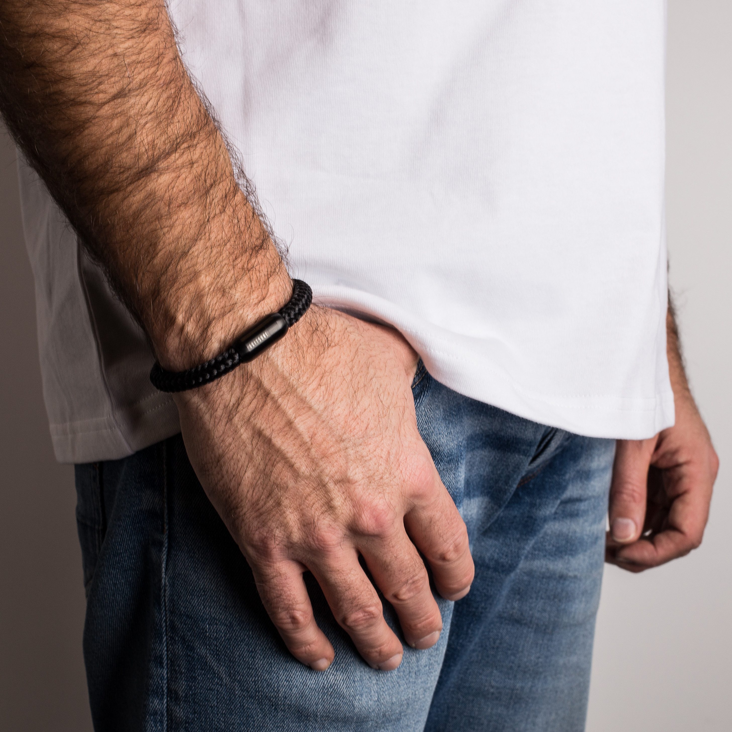 Akitsune Armband Portus Segeltau-Armband Mattschwarz - günstig online kaufen