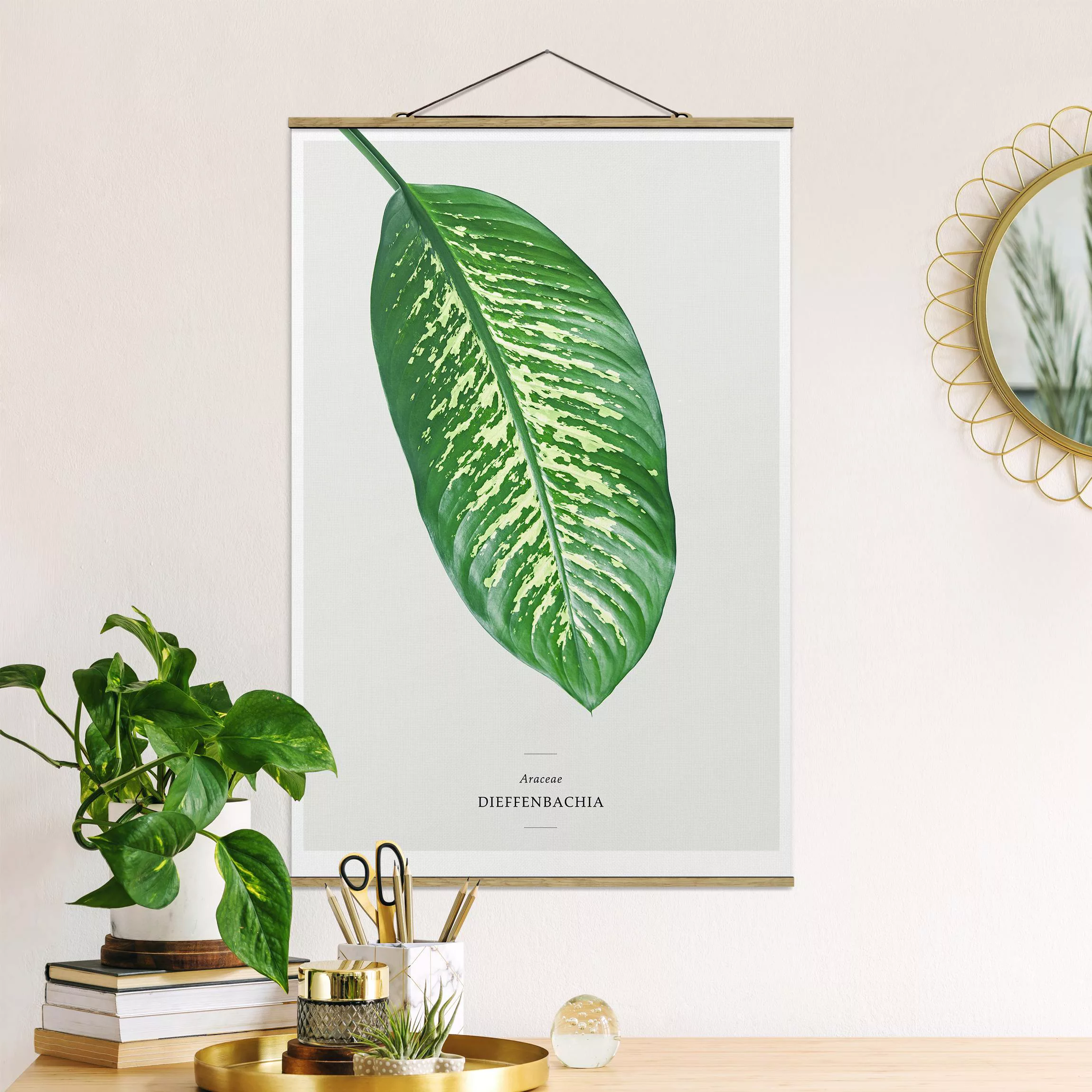 Stoffbild Spruch mit Posterleisten - Hochformat Tropisches Blatt Dieffenbac günstig online kaufen