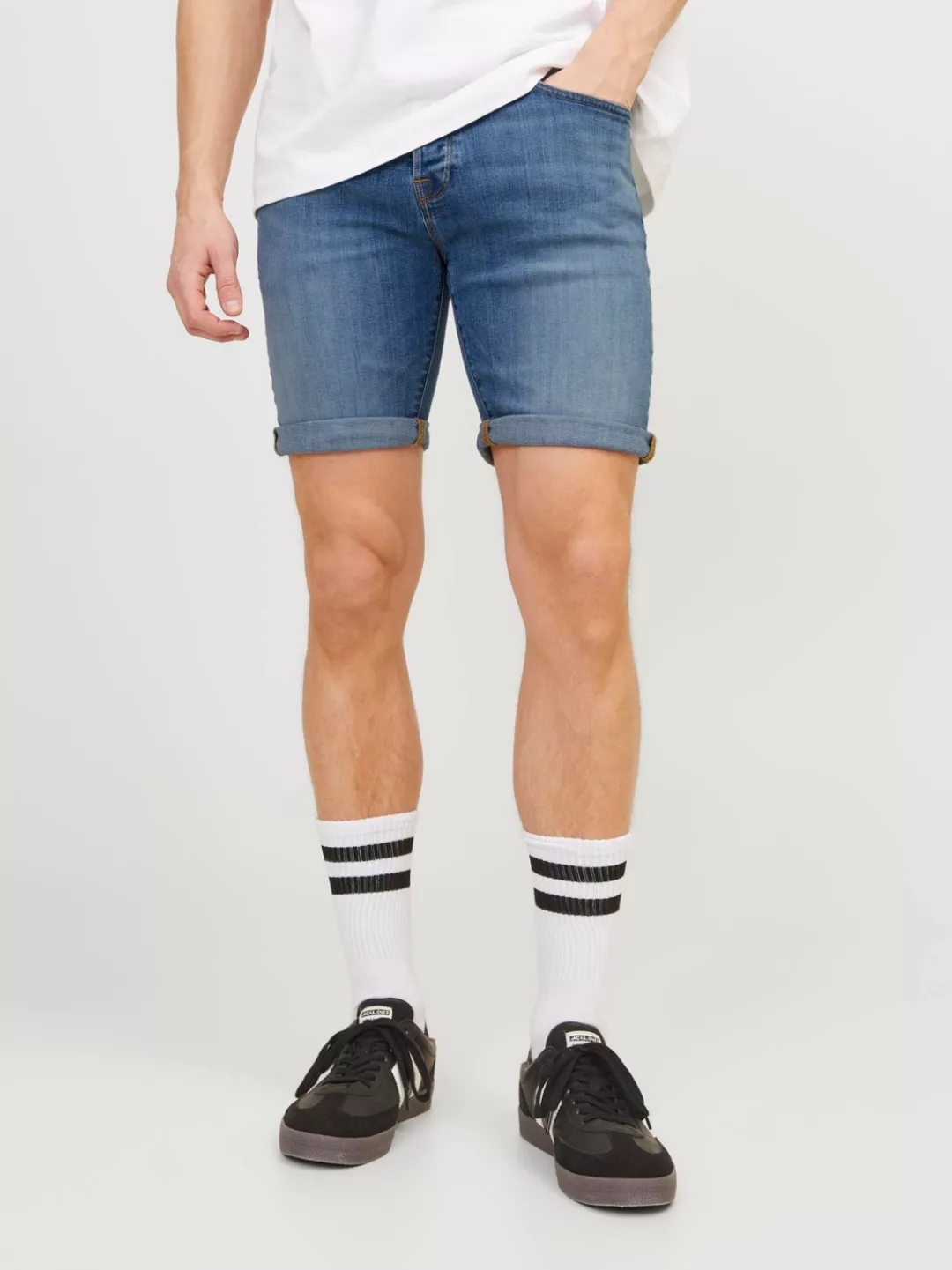 Jack & Jones Shorts "JJIRICK JJFOX SHORTS 50SPS CB 037 SN" günstig online kaufen