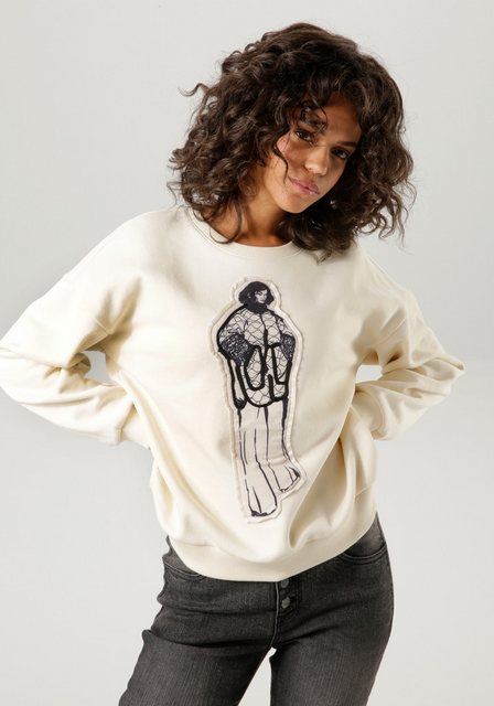 Aniston CASUAL Sweatshirt mit stylisch bedruckter Applikation günstig online kaufen