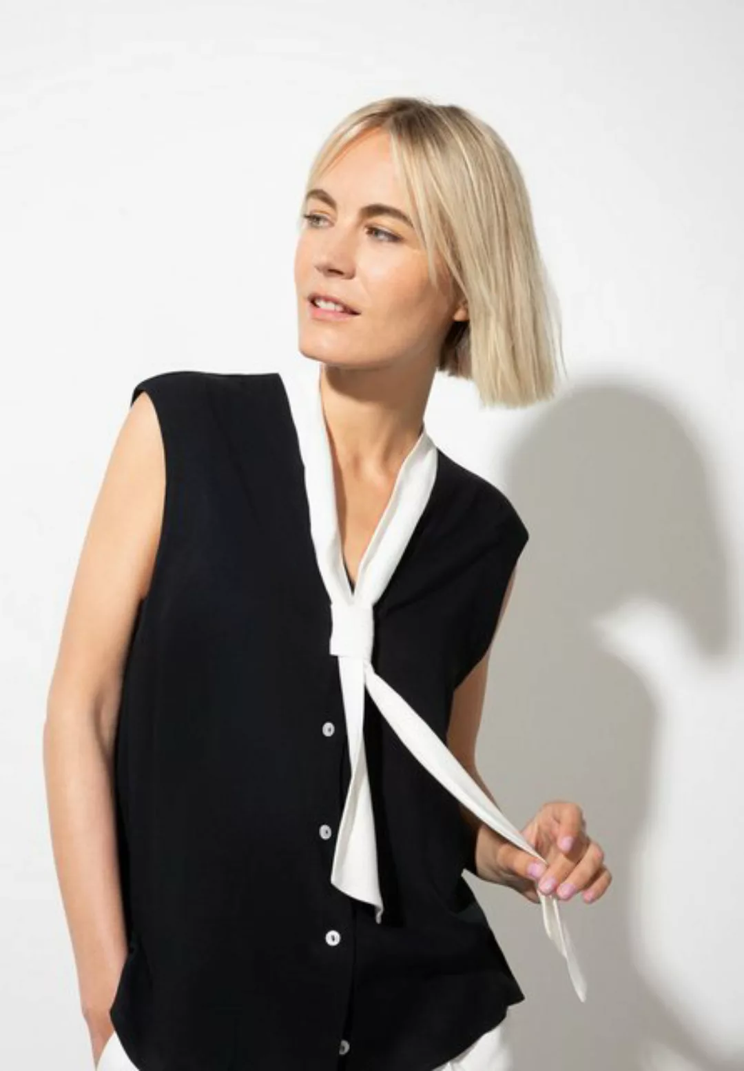 Bluse mit kontrastfarbigem Schalkragen, Sommer-Kollektion günstig online kaufen