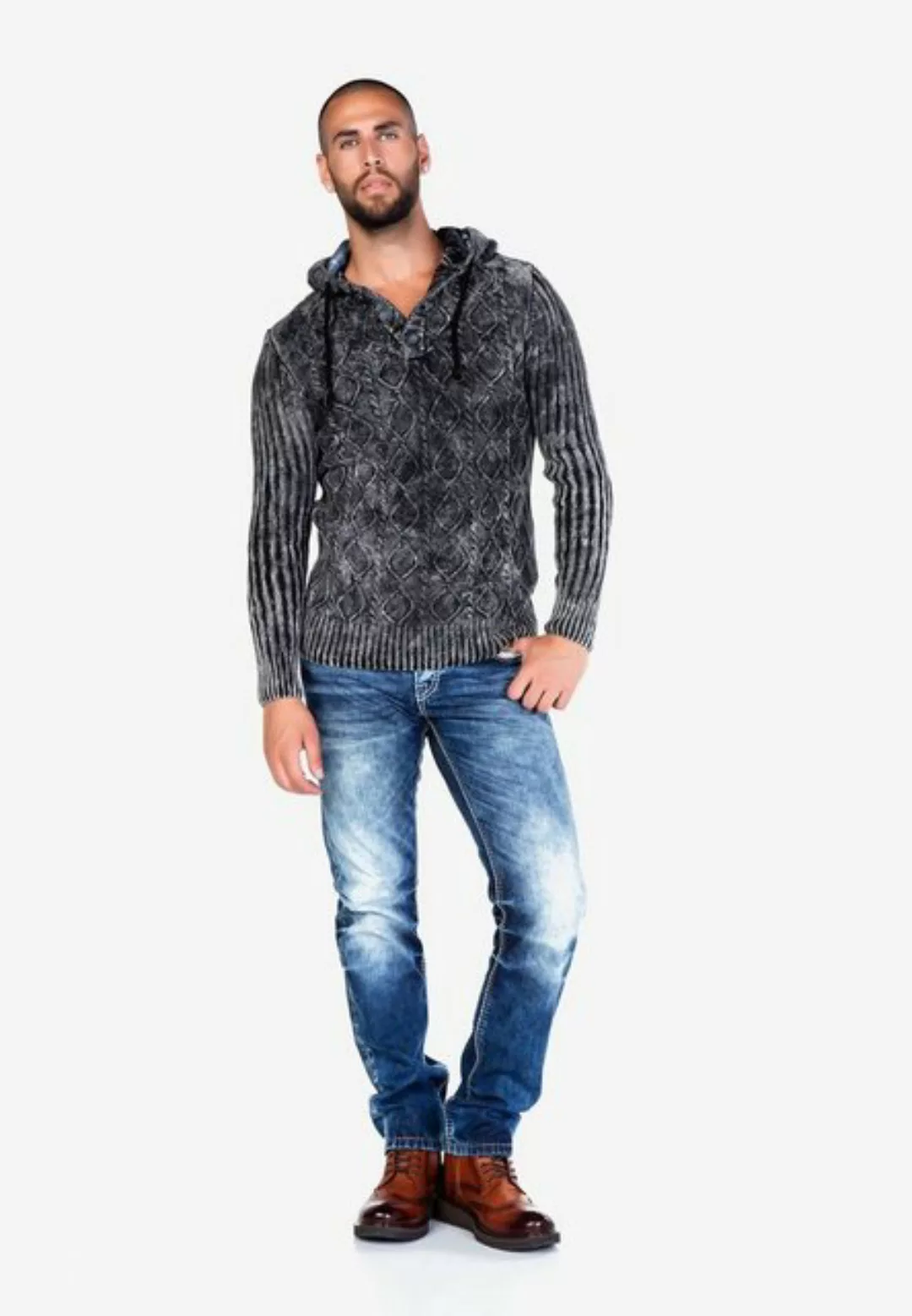 Cipo & Baxx Bequeme Jeans mit rockigen Waschungen in Straight Fit günstig online kaufen