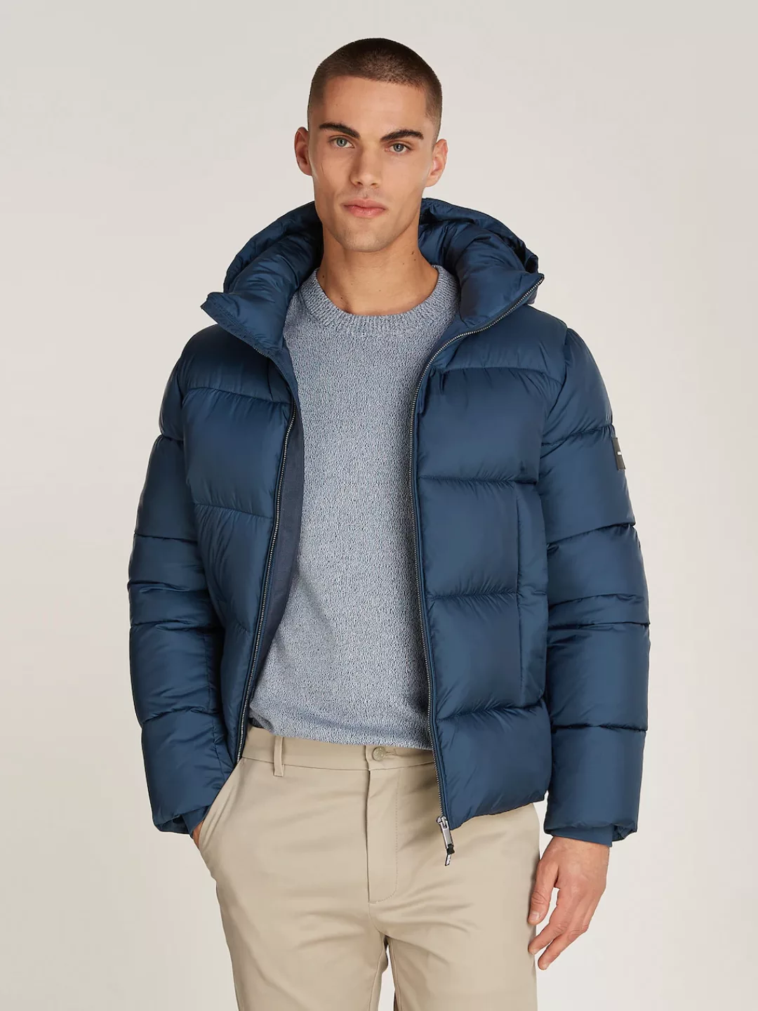 Calvin Klein Outdoorjacke "HOODED QUILT PUFFER MW", mit Kapuze, mit Logopat günstig online kaufen