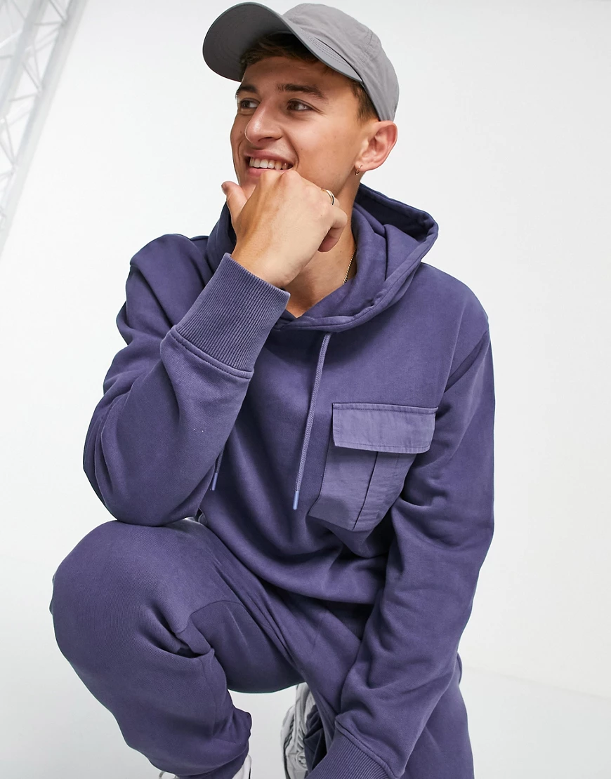 Topman – Oversize-Kapuzenpullover in Marineblau mit Cargo-Tasche, Kombiteil günstig online kaufen