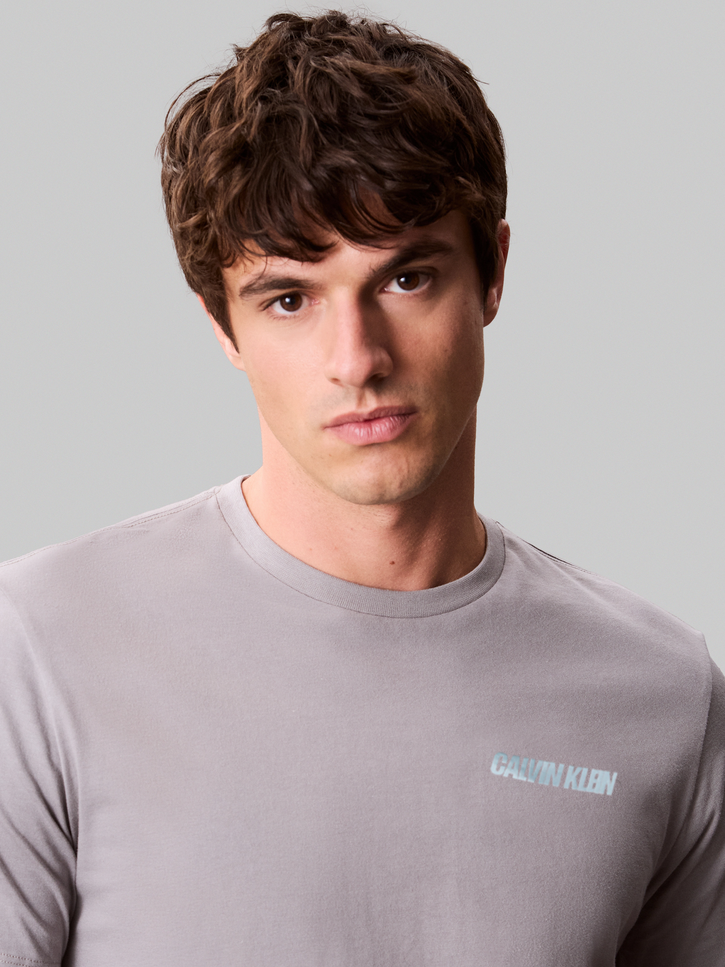 Calvin Klein Jeans T-Shirt "SS 30s E WRD STRTCH", mit großem Logodruck auf günstig online kaufen