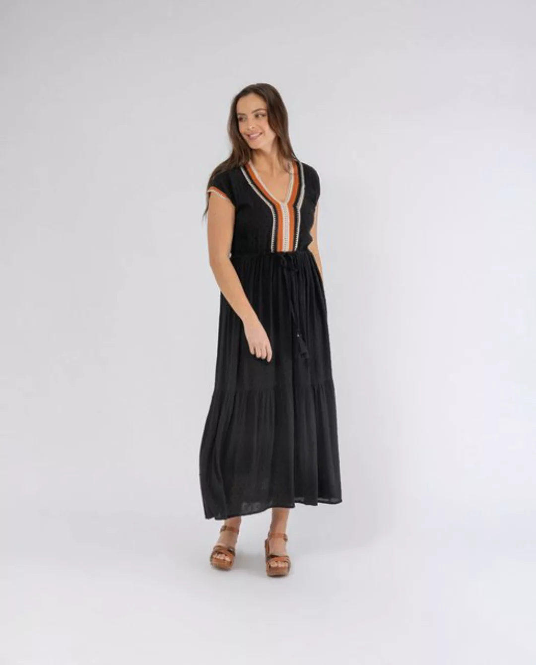 October Sommerkleid Boho Kleid lang mit Häkeleinsatz günstig online kaufen