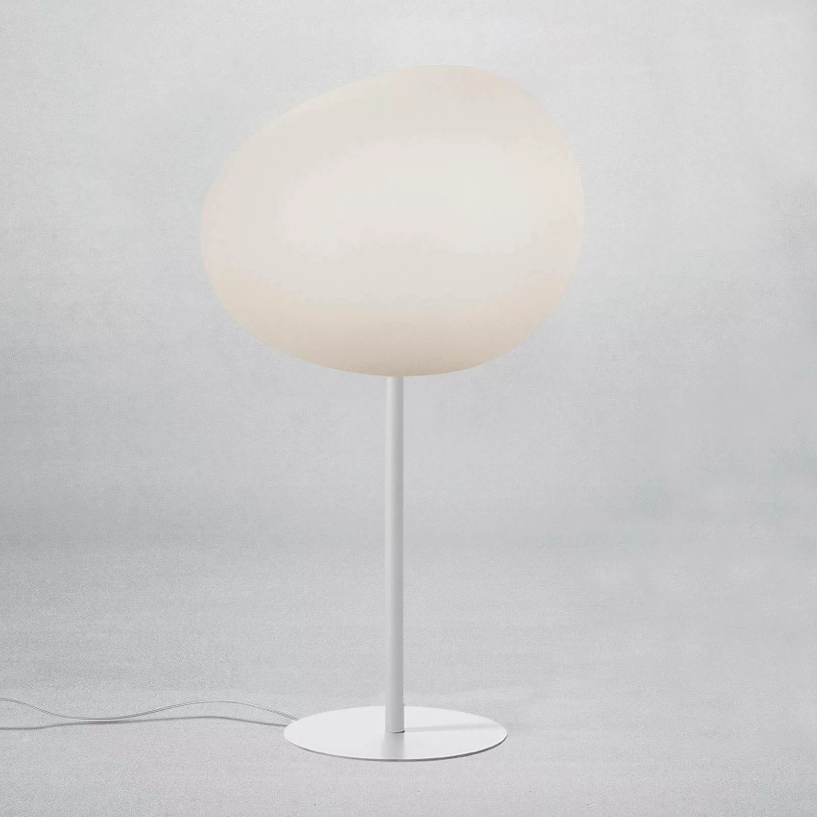 Foscarini Gregg grande alta Tischleuchte, weiß günstig online kaufen