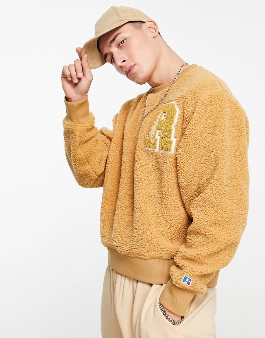 Russell Athetic – Sweatshirt aus Teddyfell in Gold-Goldfarben günstig online kaufen