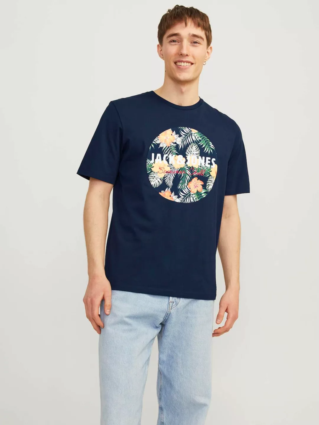 Jack & Jones T-Shirt "JJCHILL SHAPE TEE SS CREW NECK" günstig online kaufen