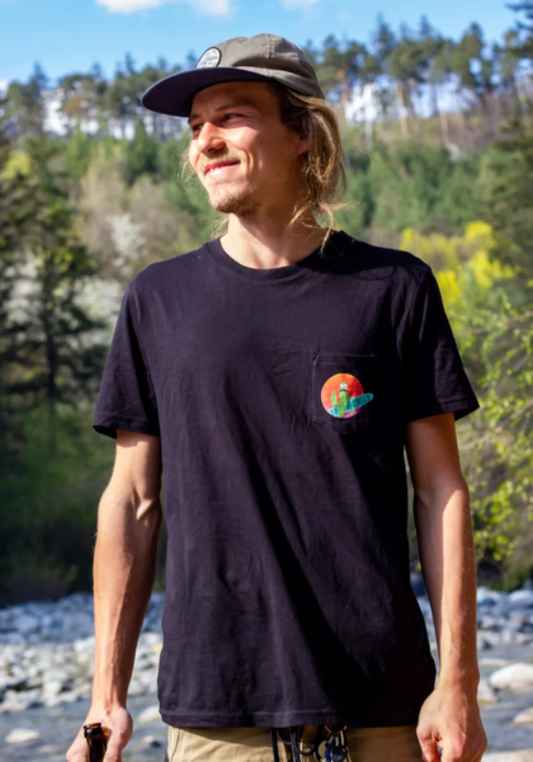Surfing Kaktus Pocketshirt Unisex günstig online kaufen