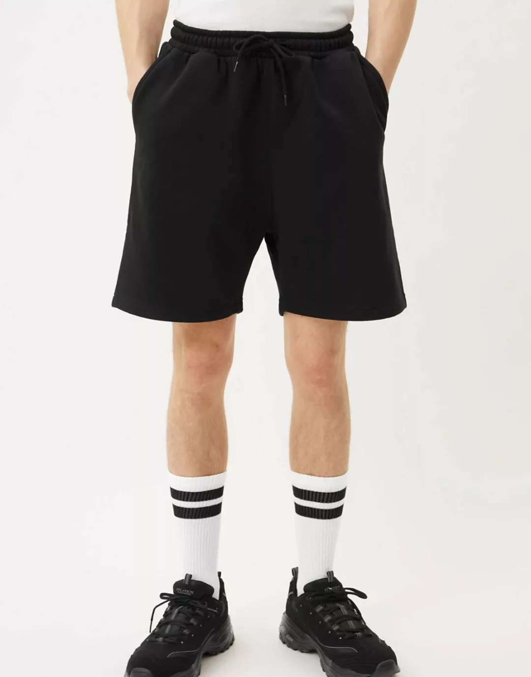 Weekday – Standard – Jersey-Shorts in Schwarz günstig online kaufen