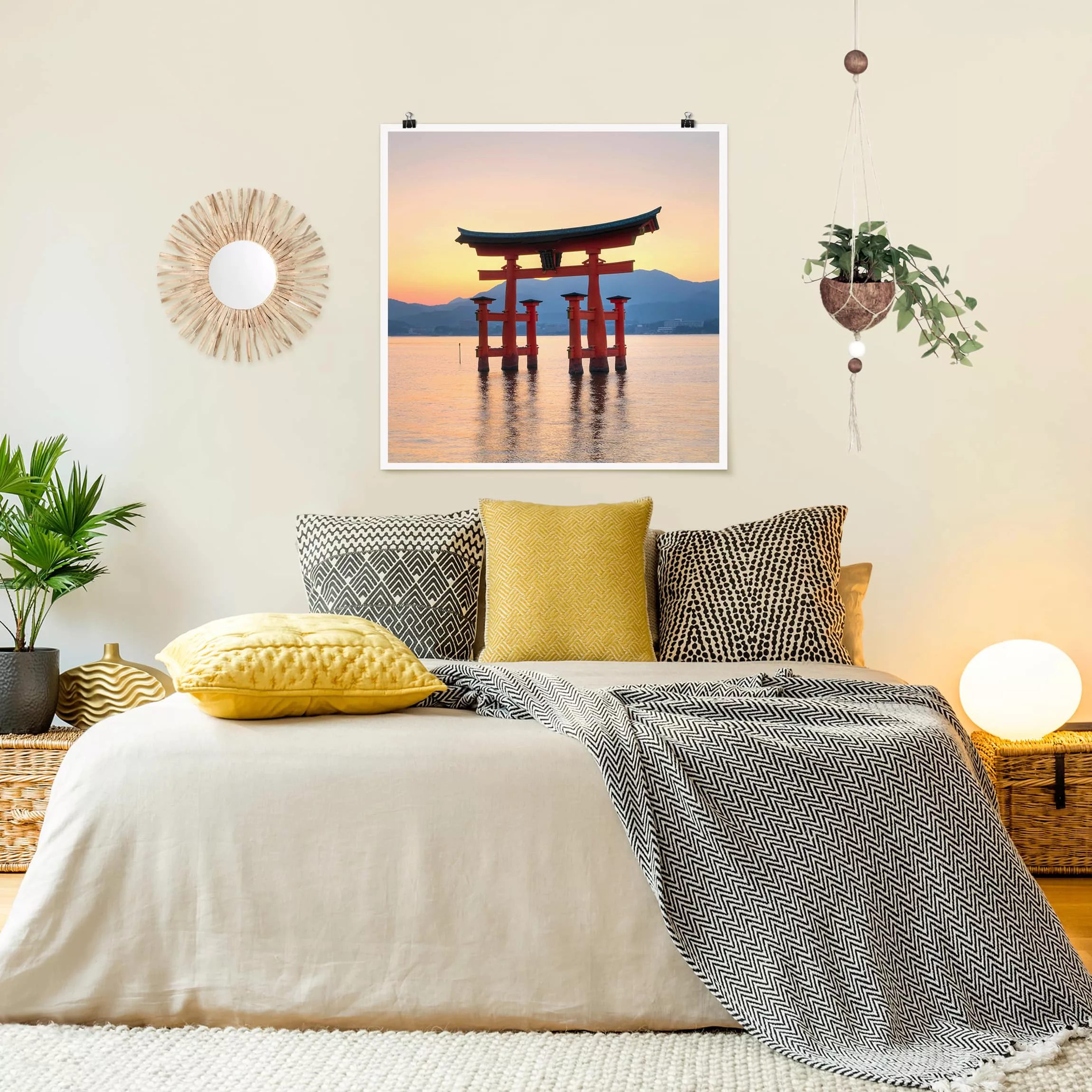 Poster Architektur & Skyline - Quadrat Torii am Itsukushima günstig online kaufen