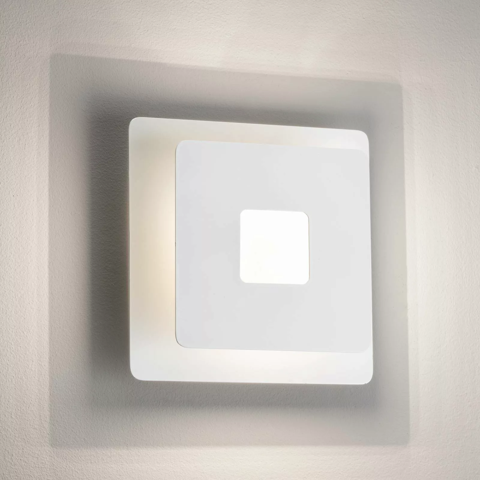 LED-Wandleuchte Hennes, 18x18cm, weiß günstig online kaufen