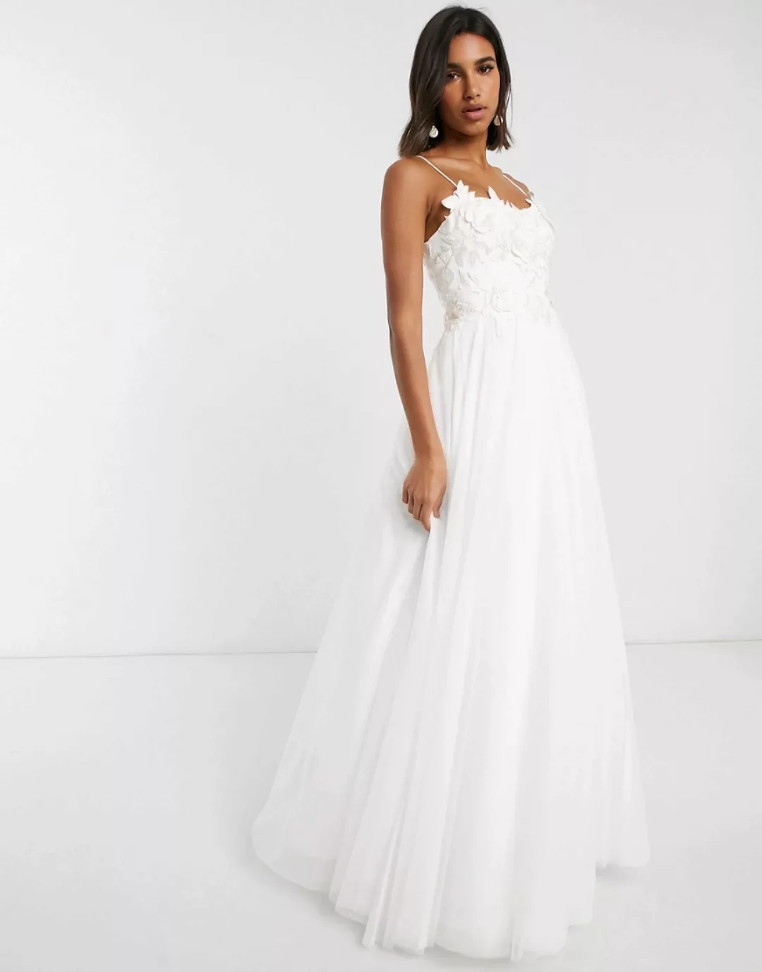 ASOS EDITION – Hochzeitskleid mit 3D-Stickerei am Oberteil-Weiß günstig online kaufen