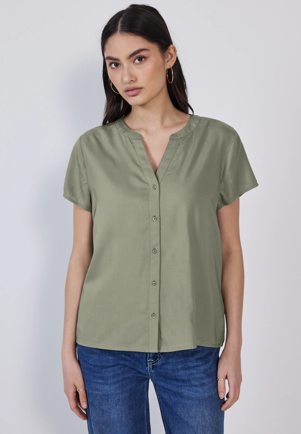 STREET ONE STUDIO Shirtbluse, mit geschlitztem Rundhalsausschnitt günstig online kaufen