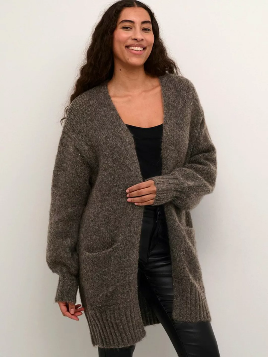 KAFFE Strickjacke Trina (1-tlg) Falten günstig online kaufen